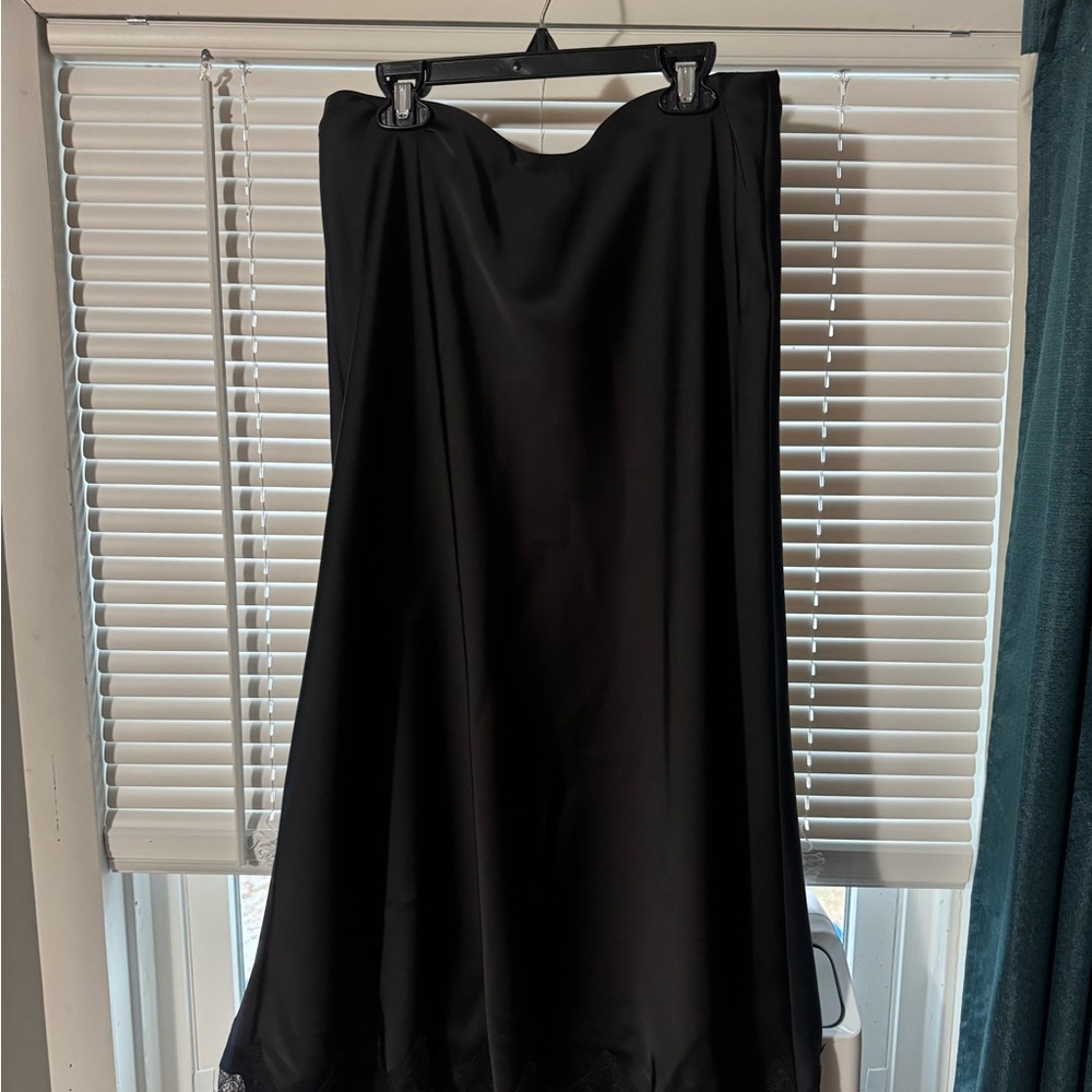 Zara Satin Effect Lace Midi Skirt